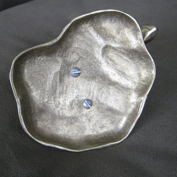 Vintage Cast Brass PELICAN Sea Bird Heavy Figurine Paper Weight 7 x 5.5" Tall - Picture 6 of 6